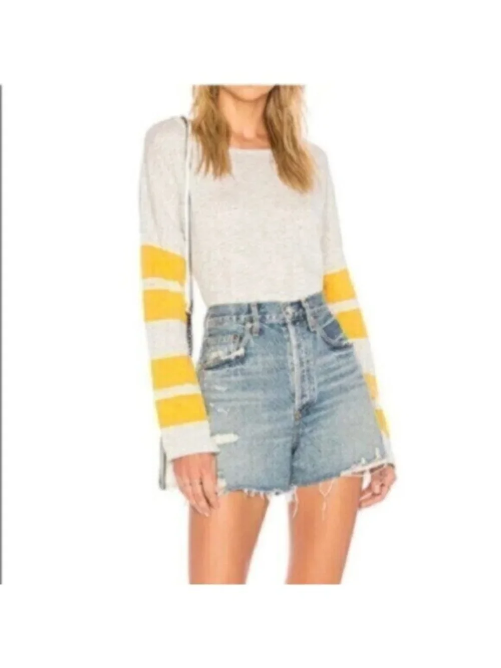 Levi’s 550 Original Raw-Edge Denim Shorts - Picture 11 of 11